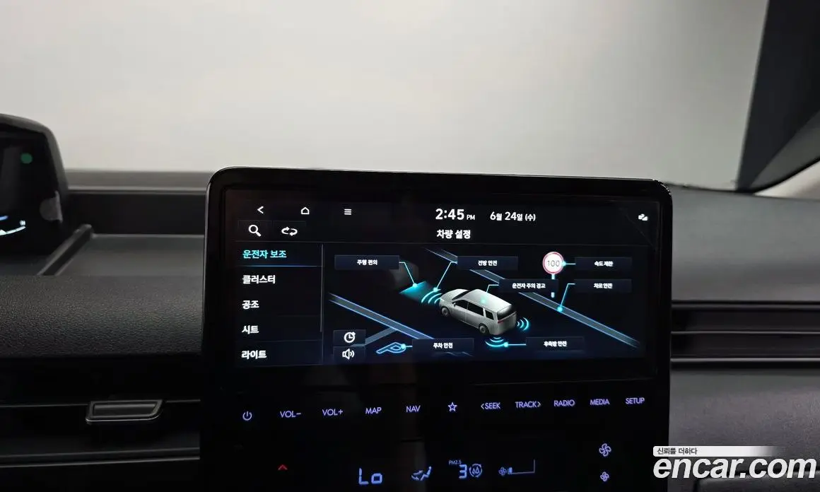 Hyundai Staria 2024 3.5 автомат (гидро), фото 31