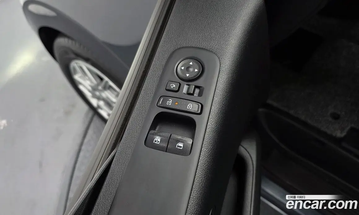 Hyundai Staria 2024 3.5 автомат (гидро), фото 32