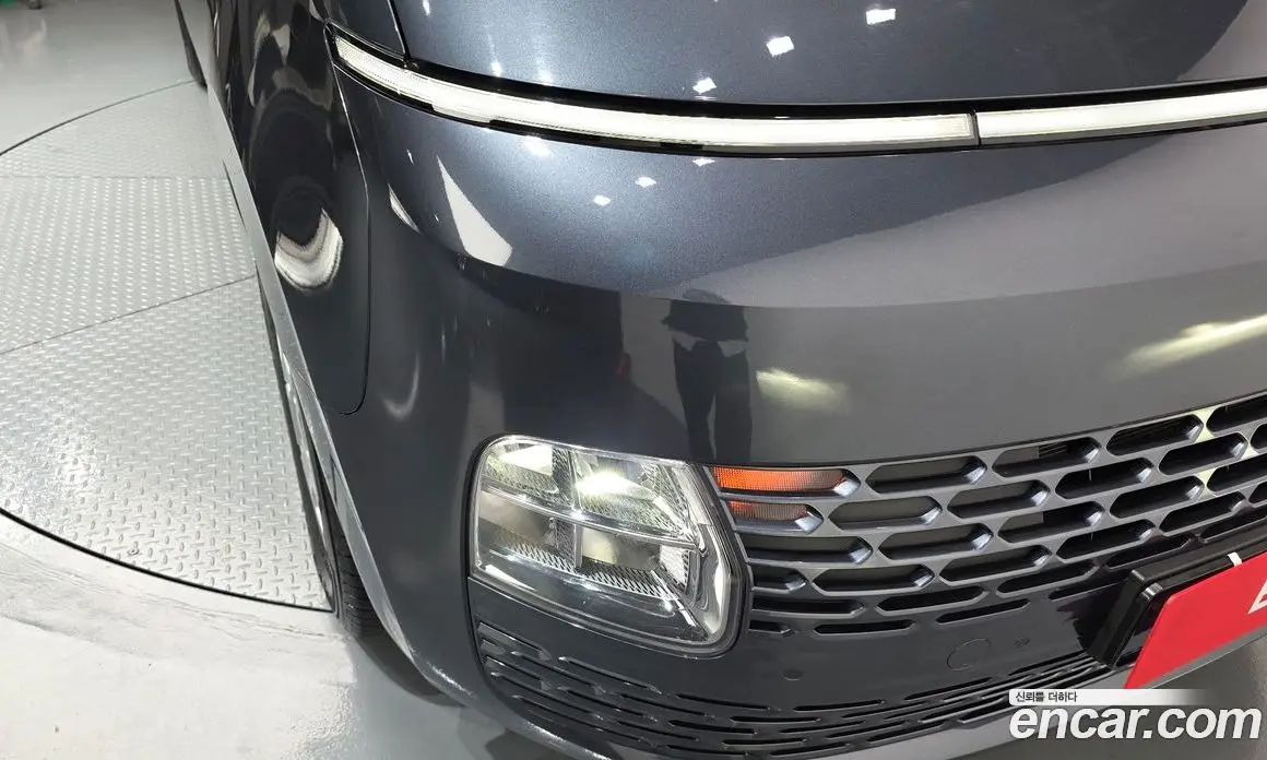 Hyundai Staria 2024 3.5 автомат (гидро), фото 8