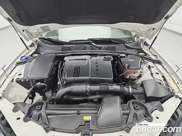 Jaguar XF 2012 2.2 автомат (гидро), миниатюра 5 Jaguar XF 2012 2.2 автомат (гидро), миниатюра 5
