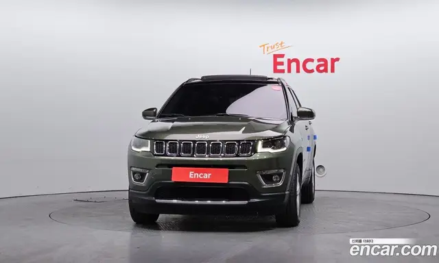 Jeep Compass 2019 2.4 автомат (гидро), миниатюра 3