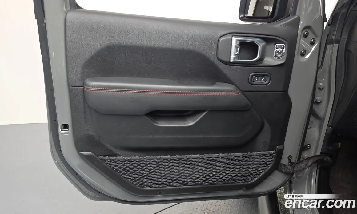 Jeep Gladiator 2022 3.6 автомат (гидро), фото 14