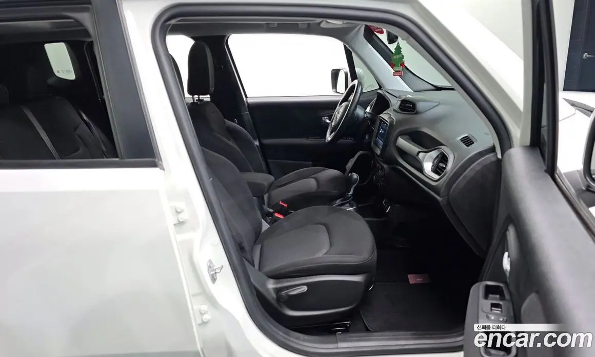 Jeep Renegade 2021 2.4 автомат (гидро), фото 16