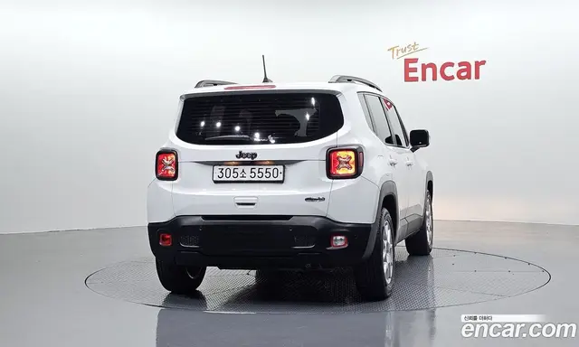 Jeep Renegade 2021 2.4 автомат (гидро), миниатюра 4