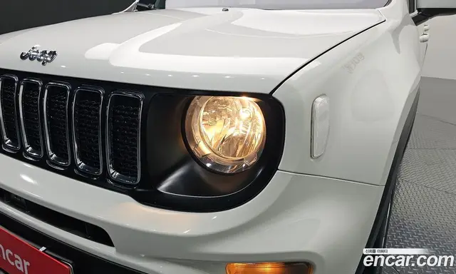 Jeep Renegade 2021 2.4 автомат (гидро), миниатюра 8