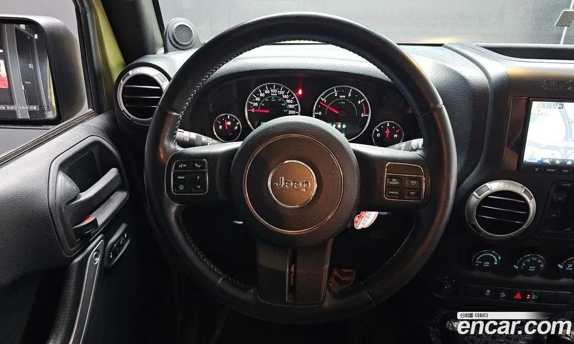 Jeep Wrangler 2013 2.8 автомат (гидро), фото 12