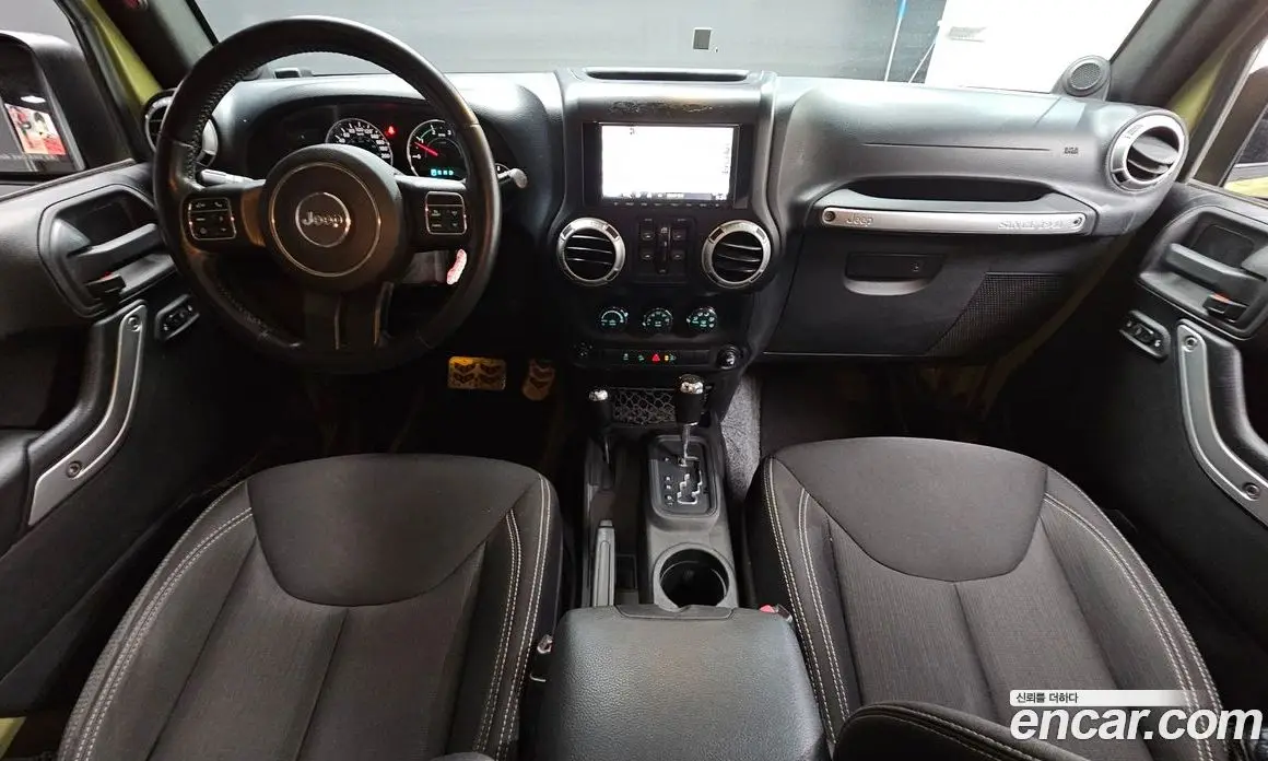 Jeep Wrangler 2013 2.8 автомат (гидро), фото 7