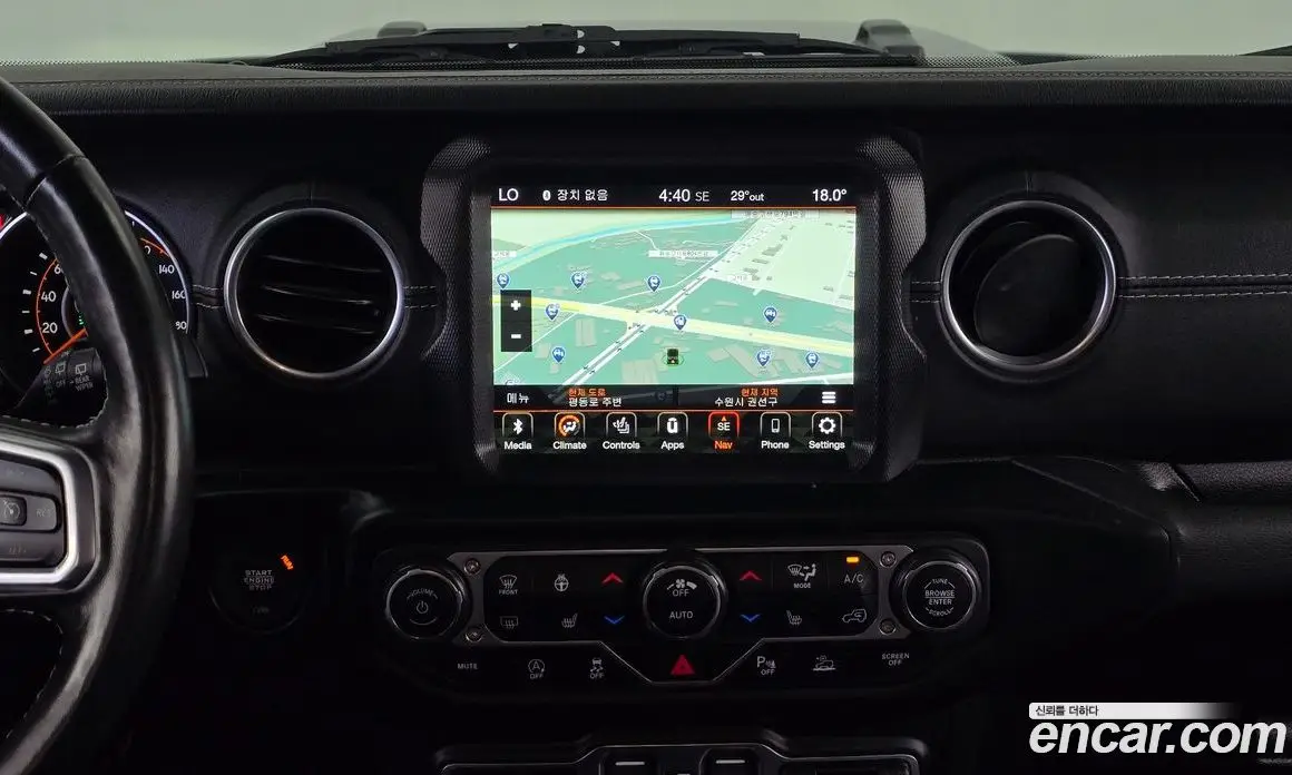 Jeep Wrangler 2021 2.0 автомат (гидро), фото 18 Jeep Wrangler 2021 2.0 автомат (гидро), фото 18