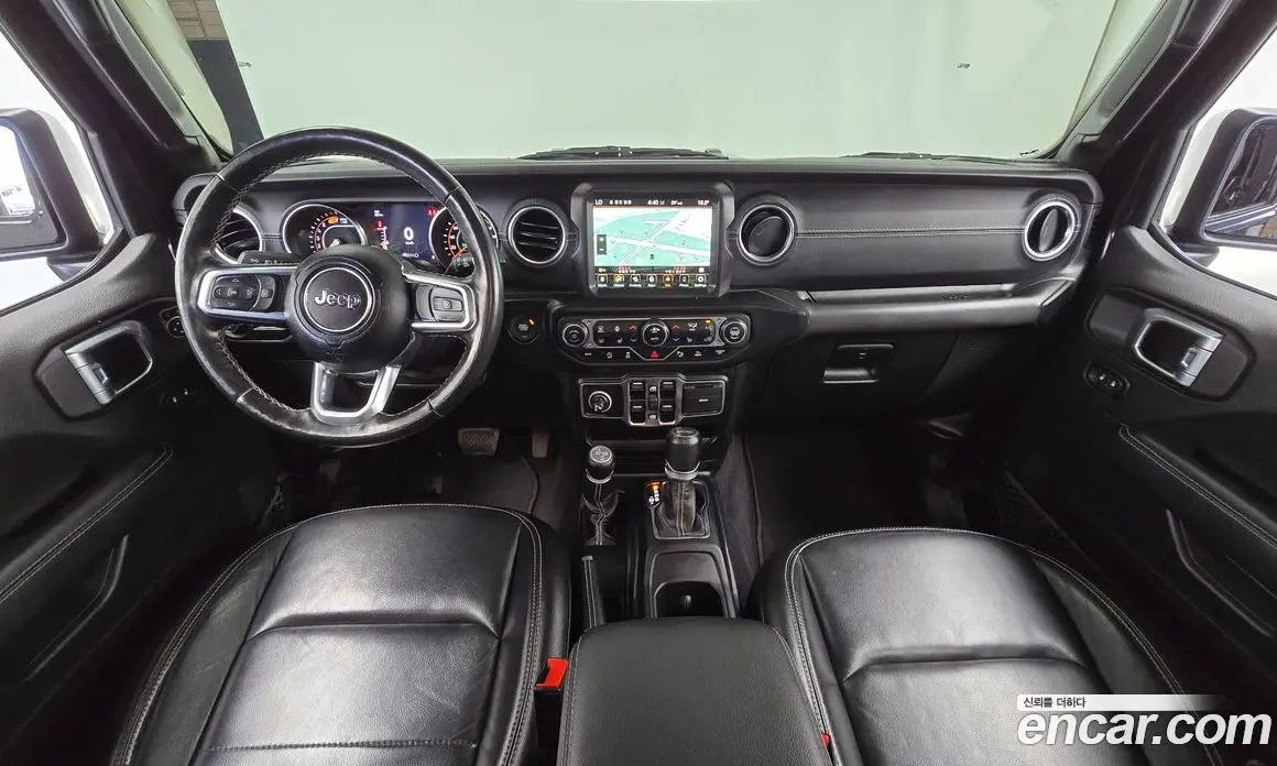Jeep Wrangler 2021 2.0 автомат (гидро), фото 10 Jeep Wrangler 2021 2.0 автомат (гидро), фото 10