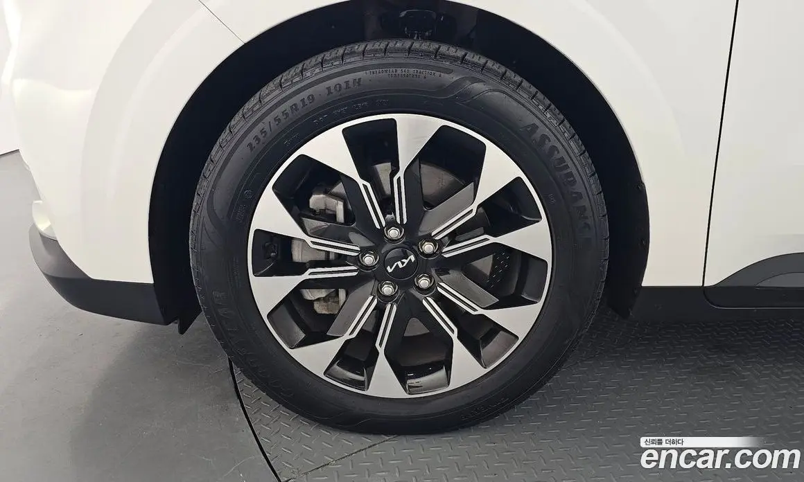 Kia Carnival 2022 2.2 автомат (гидро), фото 5