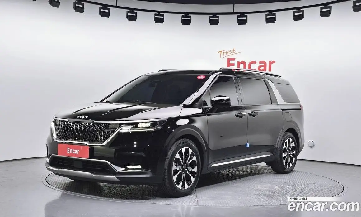 Kia Carnival 2022 2.2 автомат (гидро), фото 1 Kia Carnival 2022 2.2 автомат (гидро), фото 1