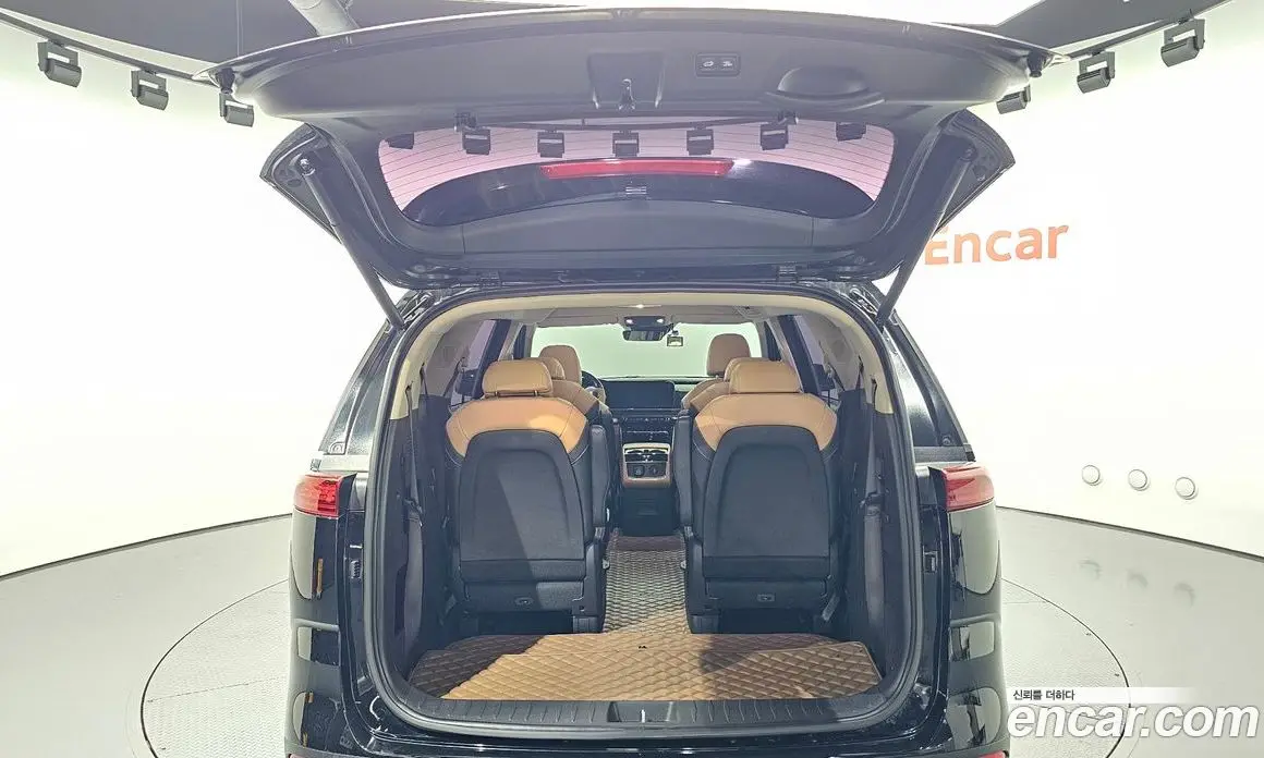 Kia Carnival 2022 2.2 автомат (гидро), фото 23 Kia Carnival 2022 2.2 автомат (гидро), фото 23