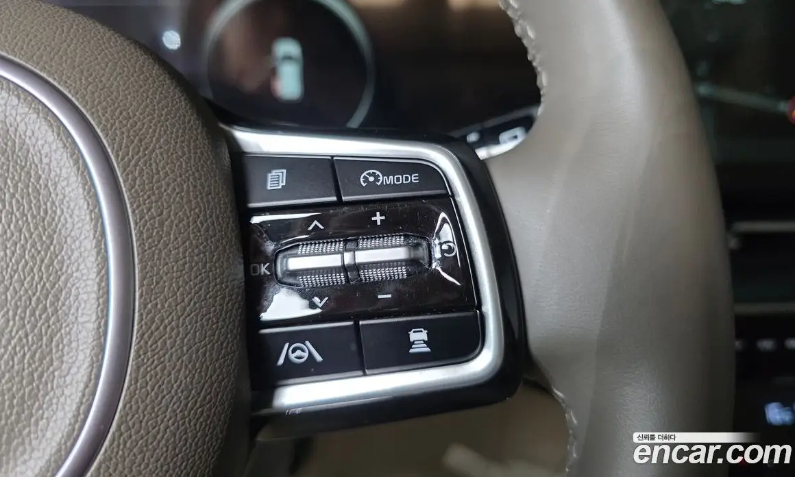 Kia Carnival 2023 3.5 автомат (гидро), фото 27
