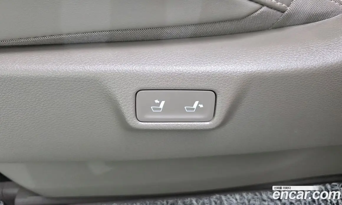 Kia Carnival 2023 3.5 автомат (гидро), фото 28