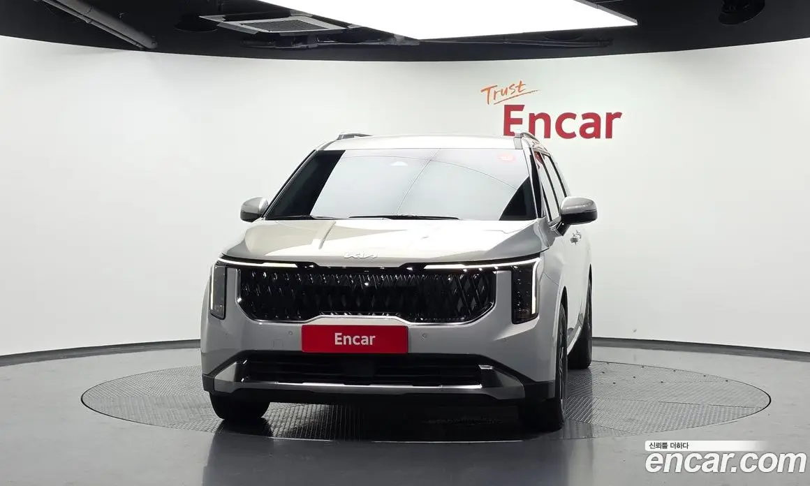 Kia Carnival 2025 2.2 автомат (гидро), фото 3
