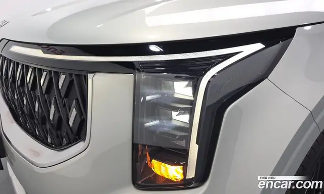 Kia Carnival 2025 2.2 автомат (гидро), миниатюра 8