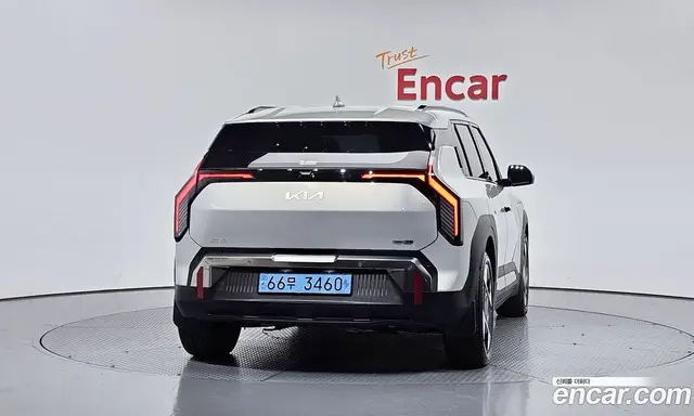 Kia EV3 2024 0.2 автомат (гидро), миниатюра 4