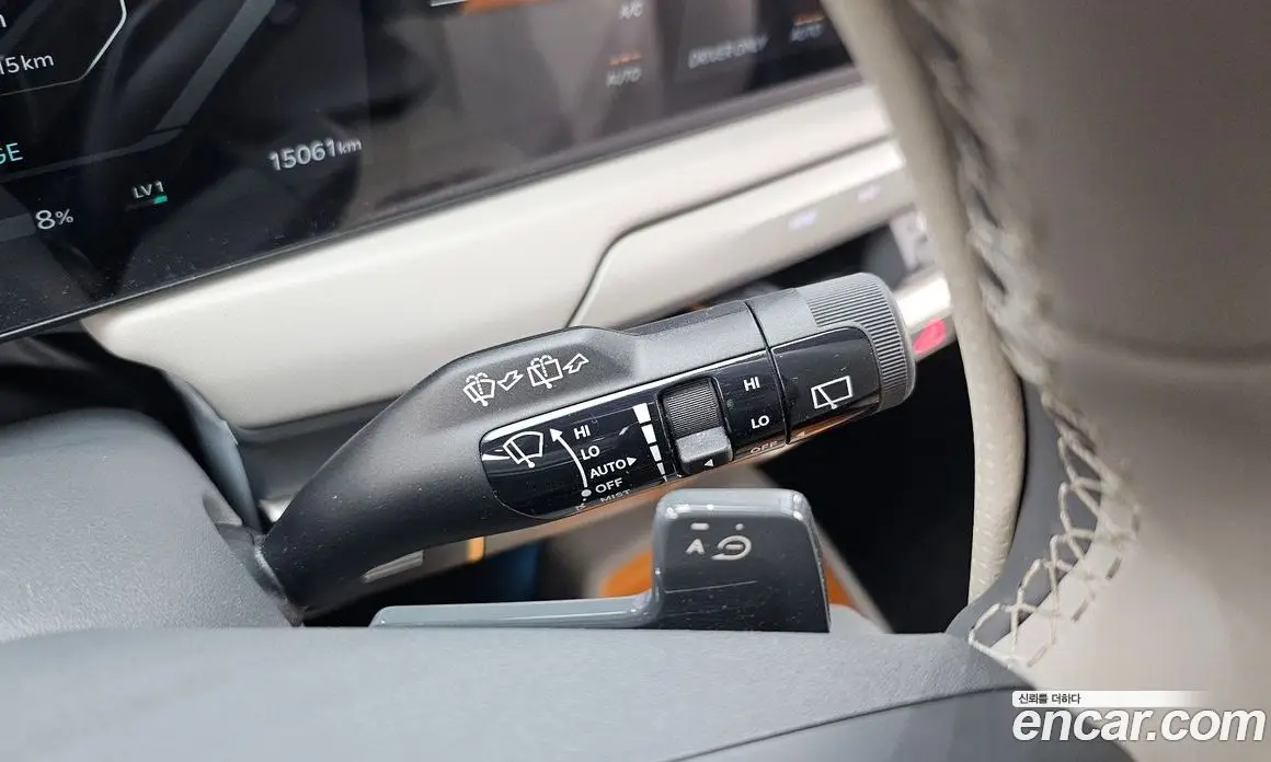 Kia EV3 2024 0.2 автомат (гидро), фото 35