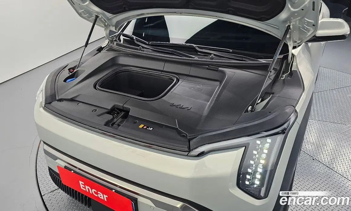 Kia EV3 2024 0.2 автомат (гидро), фото 6
