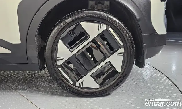 Kia EV3 2024 0.2 автомат (гидро), миниатюра 7