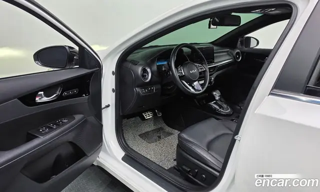 Kia K3 2023 1.6 автомат (гидро), миниатюра 10