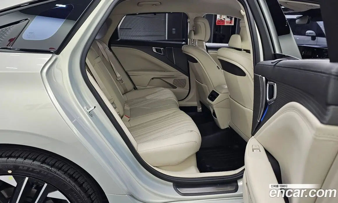 Kia K8 2025 1.6 автомат (гидро), фото 15 Kia K8 2025 1.6 автомат (гидро), фото 15