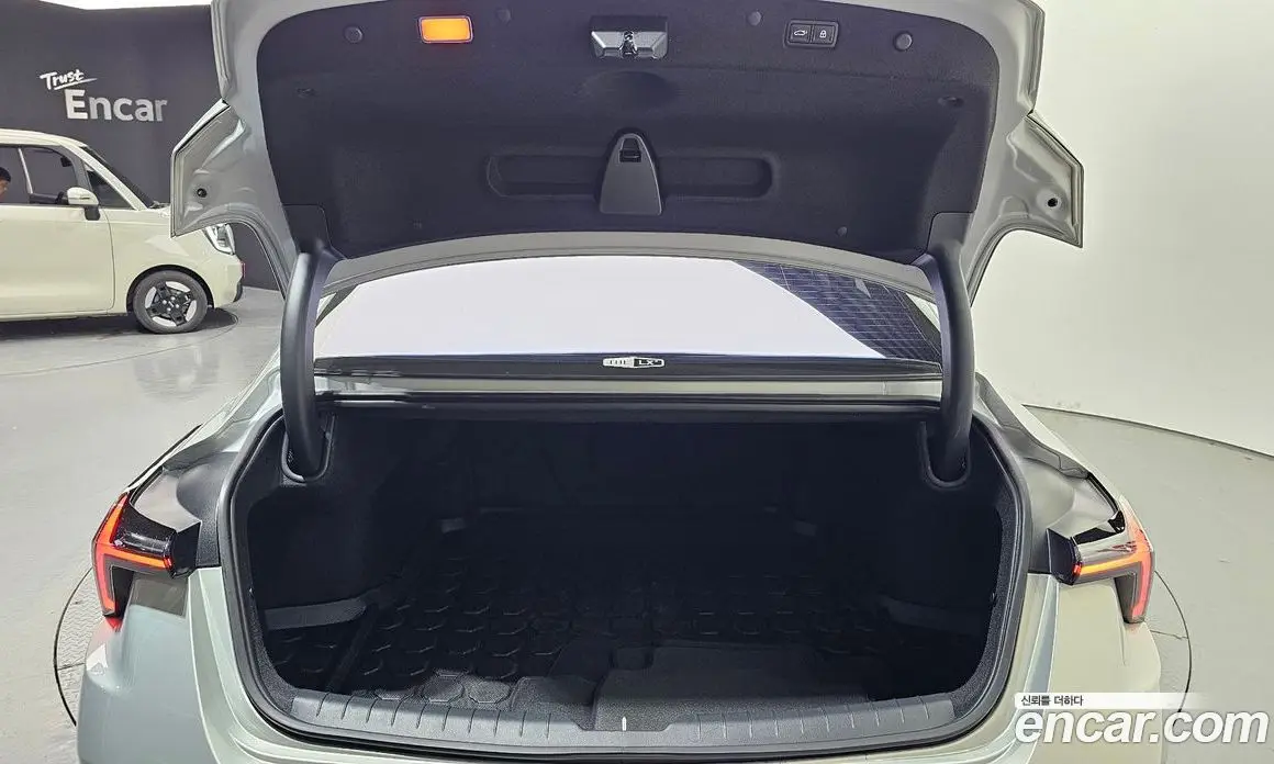 Kia K8 2025 1.6 автомат (гидро), фото 25 Kia K8 2025 1.6 автомат (гидро), фото 25