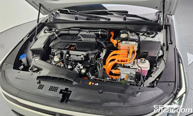 Kia K8 2025 1.6 автомат (гидро), миниатюра 5 Kia K8 2025 1.6 автомат (гидро), миниатюра 5