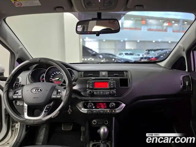 Kia Pride 2012 1.6 автомат (гидро), миниатюра 11