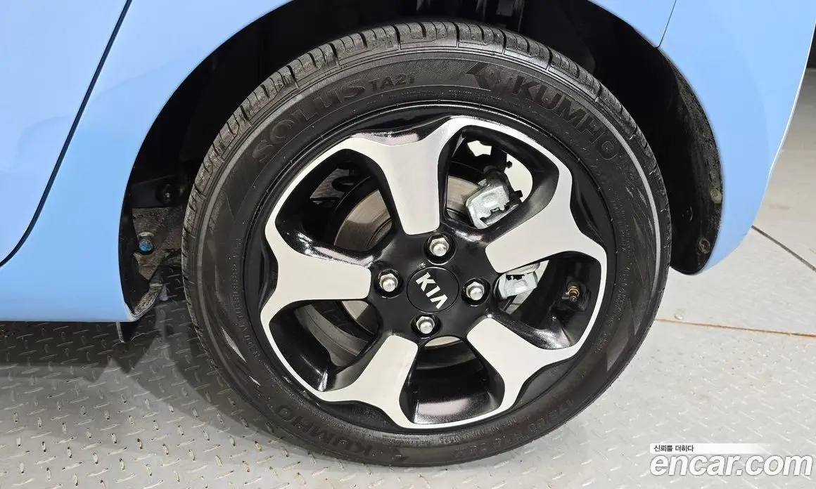 Kia Ray 2017 1.0 автомат (гидро), фото 7