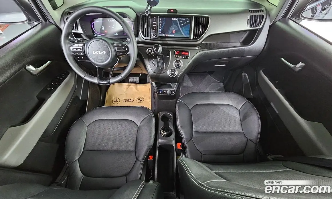 Kia Ray 2023 1.0 автомат (гидро), фото 7