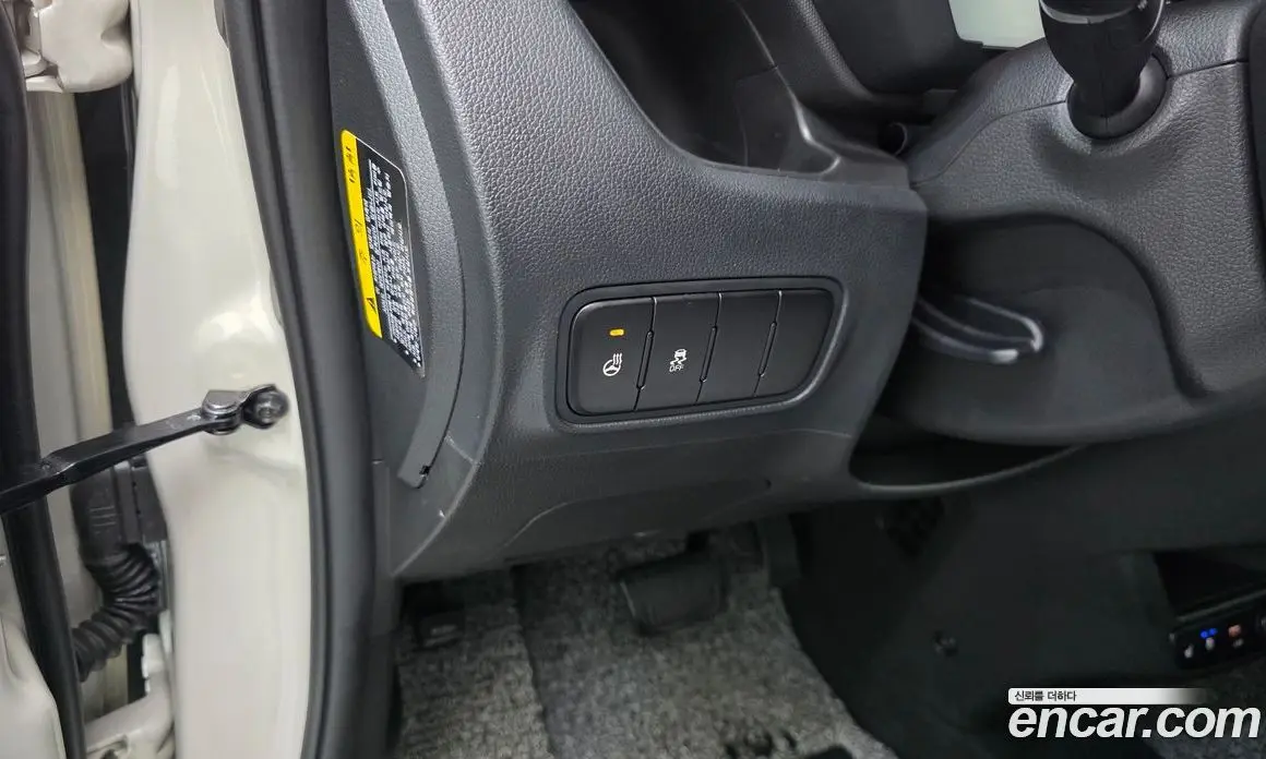 Kia Ray 2023 1.0 автомат (гидро), фото 21