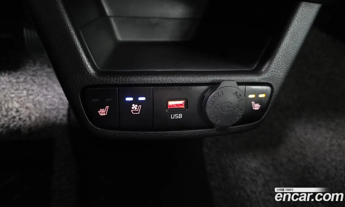 Kia Ray 2023 1.0 автомат (гидро), фото 25