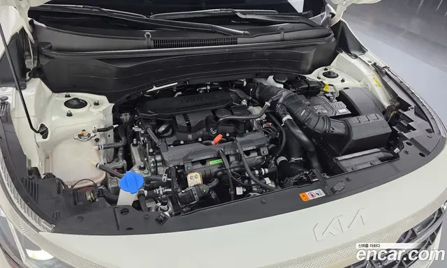 Kia Seltos 2024 1.6 автомат (гидро), миниатюра 6