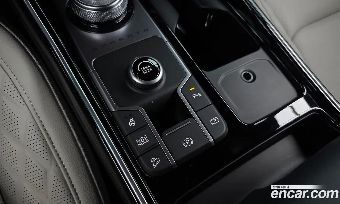 Kia Sorento 2024 1.6 автомат (гидро), фото 30