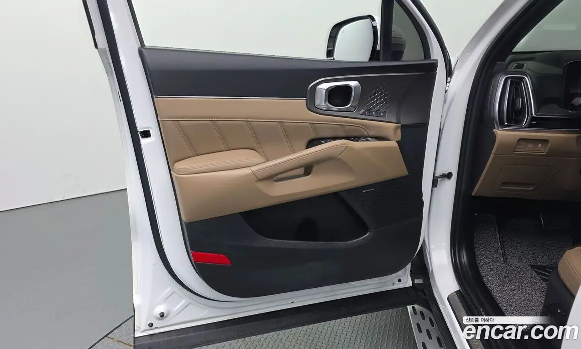 Kia Sorento 2024 1.6 автомат (гидро), фото 14 Kia Sorento 2024 1.6 автомат (гидро), фото 14