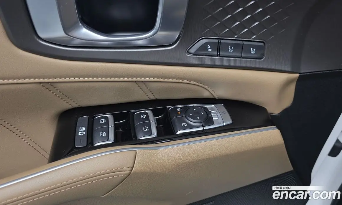 Kia Sorento 2024 1.6 автомат (гидро), фото 17 Kia Sorento 2024 1.6 автомат (гидро), фото 17