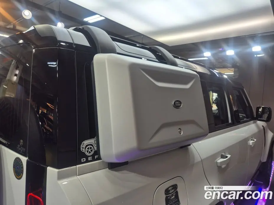 Land Rover Defender 2025 3.0 автомат (гидро), фото 17