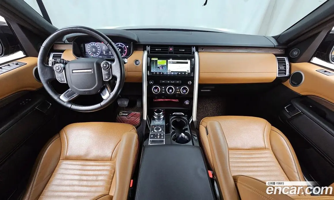 Land Rover Discovery 2018 3.0 автомат (гидро), фото 7