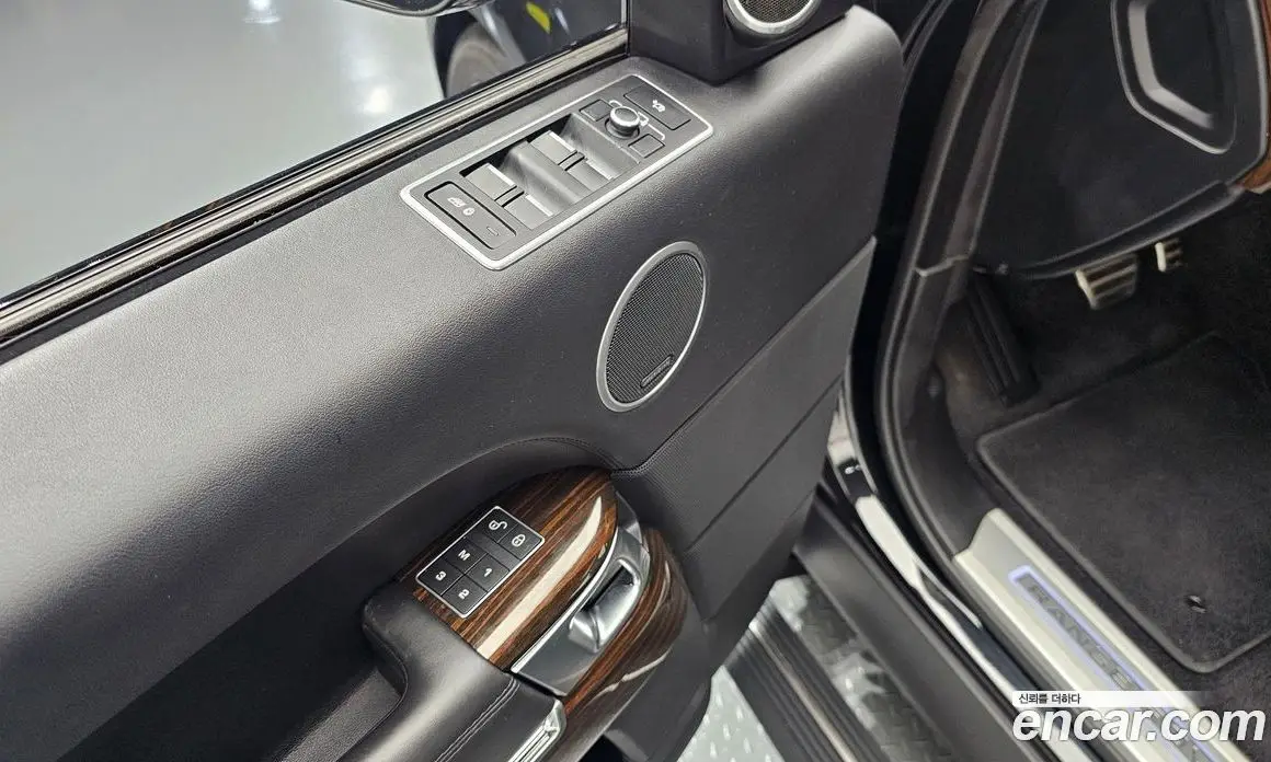 Land Rover Range Rover 2016 5.0 автомат (гидро), фото 21