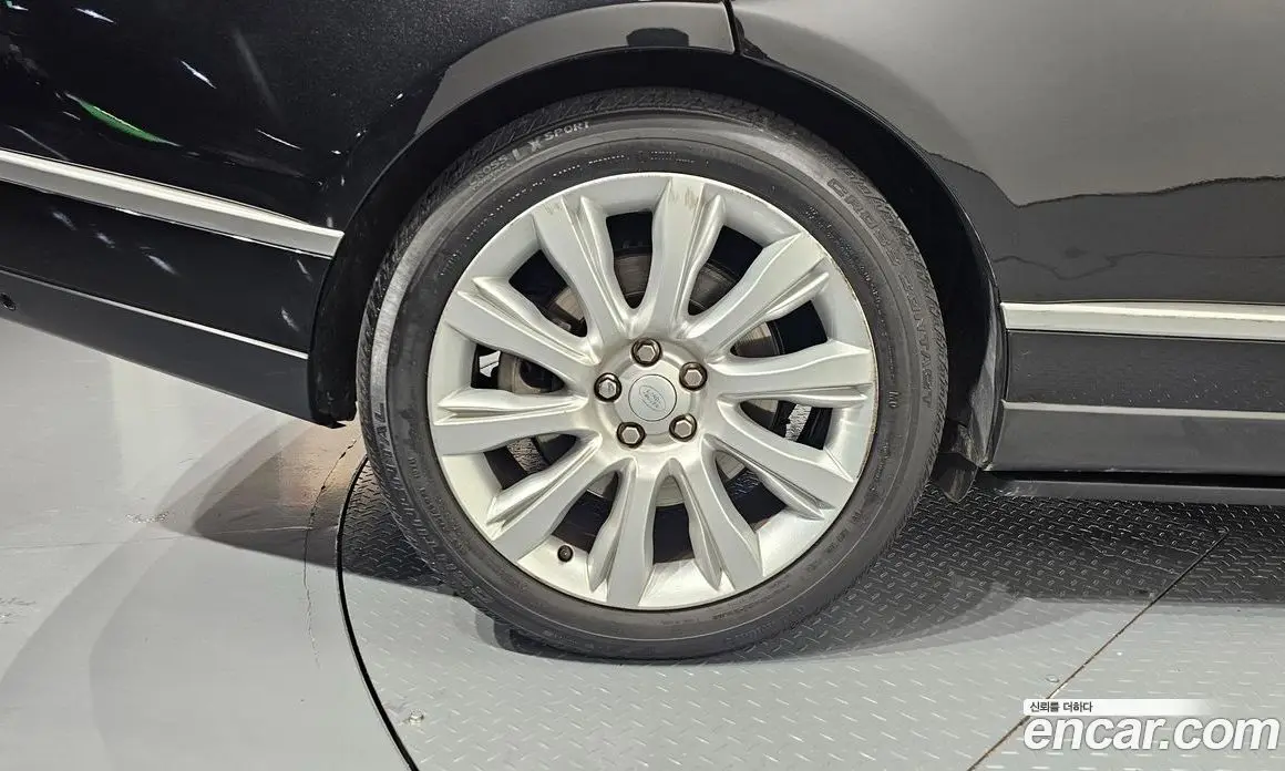 Land Rover Range Rover 2016 5.0 автомат (гидро), фото 4
