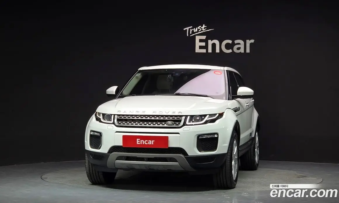 Land Rover Range Rover Evoque 2016 2.0 автомат (гидро), фото 3