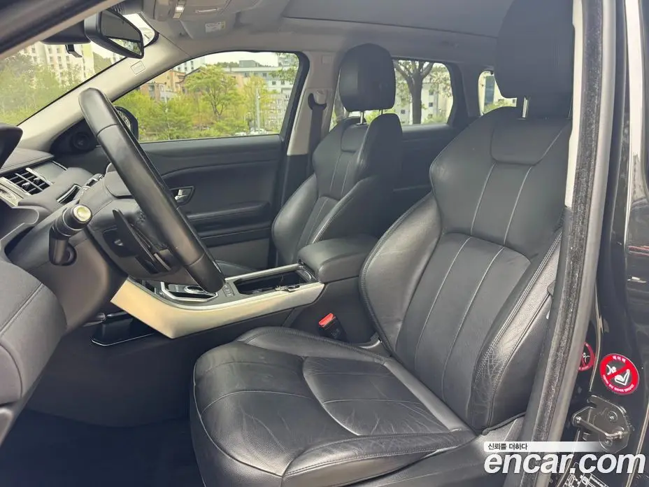 Land Rover Range Rover Evoque 2018 2.0 автомат (гидро), фото 11