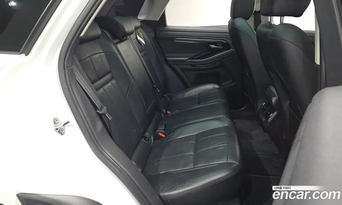 Land Rover Range Rover Evoque 2019 2.0 автомат (гидро), фото 17