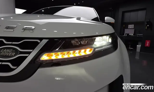 Land Rover Range Rover Evoque 2019 2.0 автомат (гидро), миниатюра 8