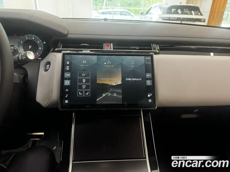 Land Rover Range Rover Velar 2026 2.0 автомат (гидро), фото 8