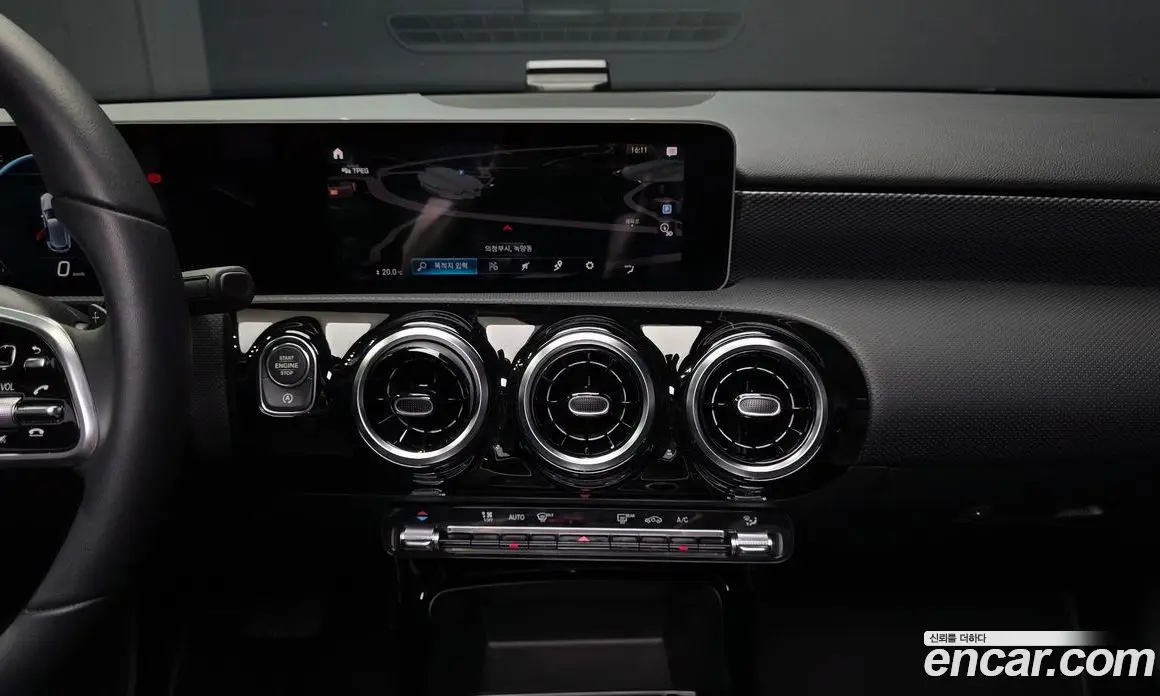 Mercedes-Benz A-Class 2019 2.0 автомат (гидро), фото 14