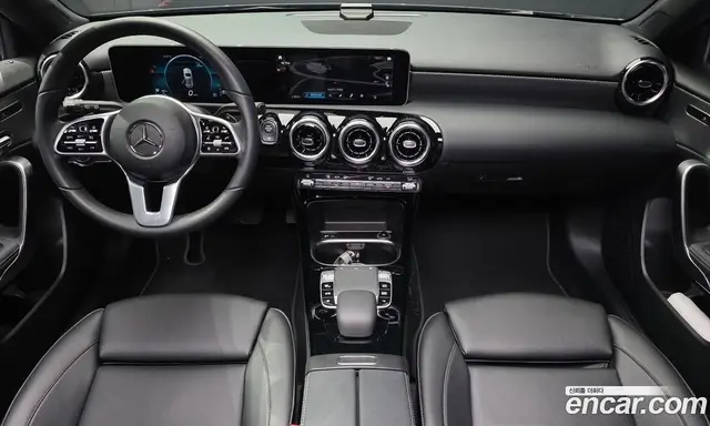 Mercedes-Benz A-Class 2019 2.0 автомат (гидро), миниатюра 7