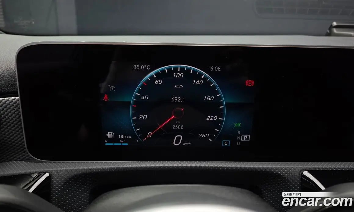 Mercedes-Benz A-Class 2019 2.0 автомат (гидро), фото 8