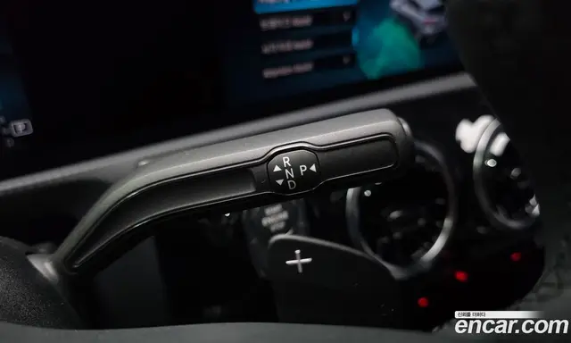 Mercedes-Benz A-Class 2019 2.0 автомат (гидро), миниатюра 9